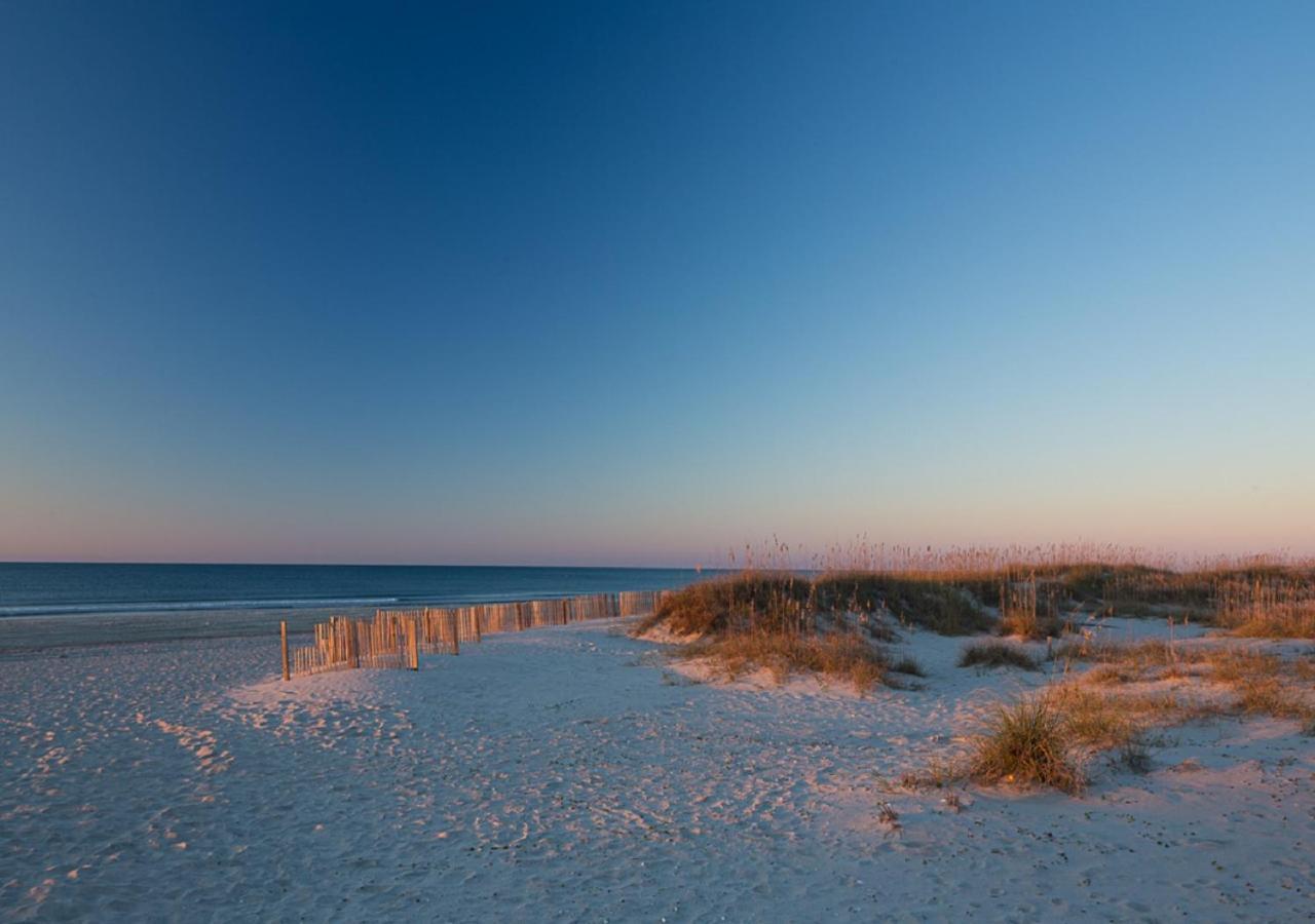 Atlantic Beach Resort, A Ramada By Wyndham Exterior foto