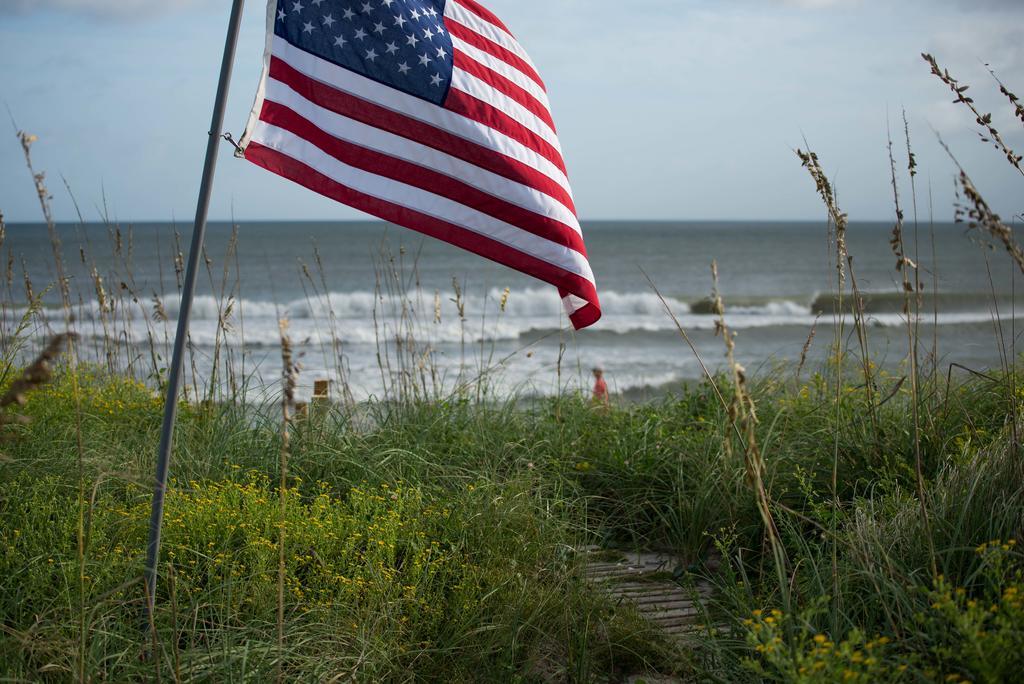Atlantic Beach Resort, A Ramada By Wyndham Exterior foto