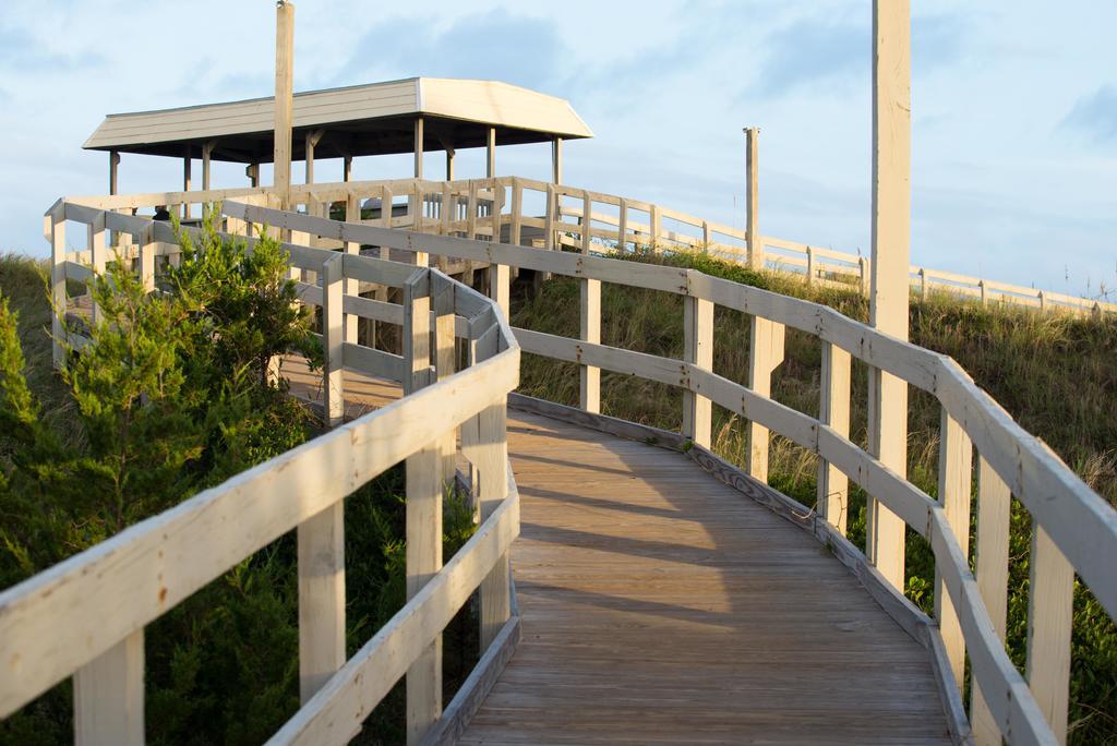 Atlantic Beach Resort, A Ramada By Wyndham Exterior foto